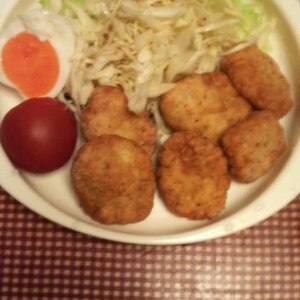 安いむね肉をたたいて刻んでチキンナゲット（＾＾）